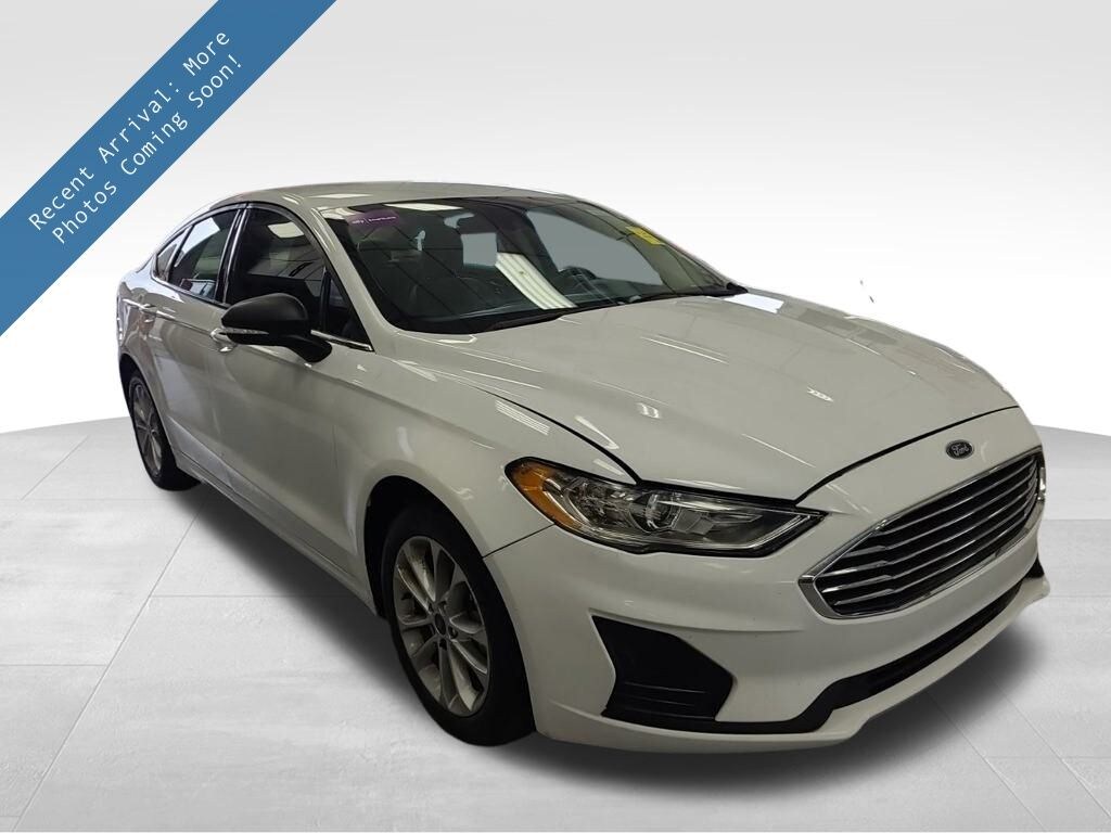 Used 2020 Ford Fusion Hybrid SE Sedan