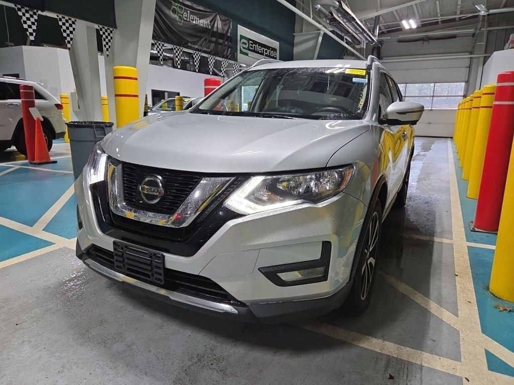 2020 Nissan Rogue SL photo 2