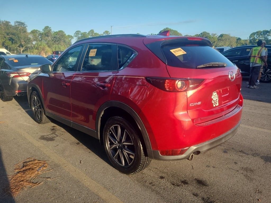 2018 Mazda CX-5 Touring photo 2