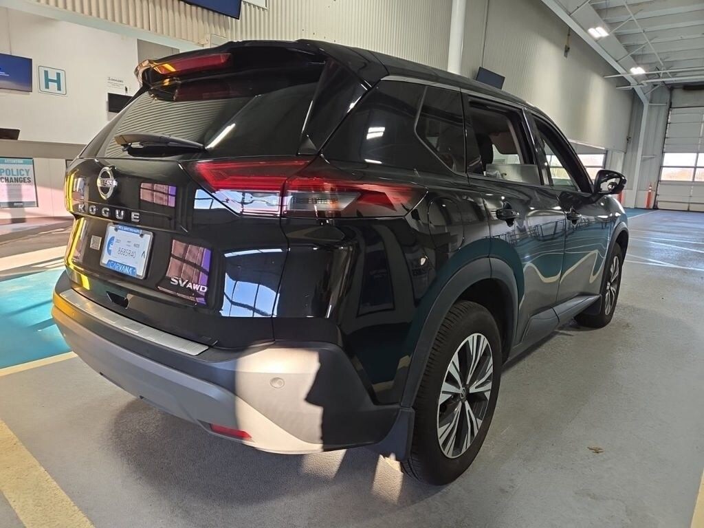 Used 2021 Nissan Rogue SV SUV