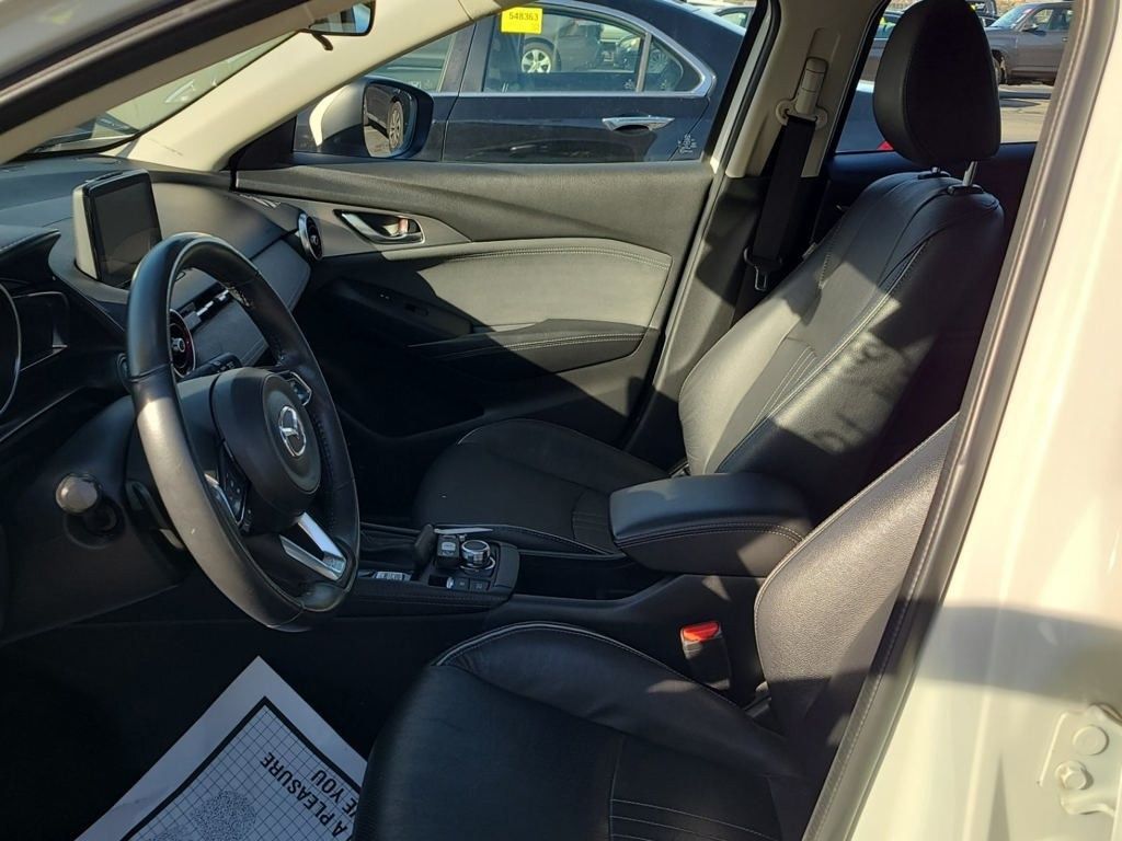 2019 Mazda CX-3 Grand Touring photo 2