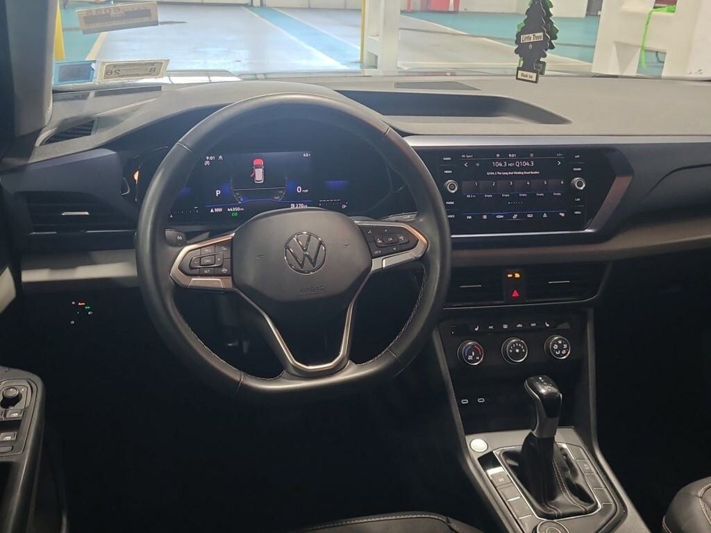 Used 2022 Volkswagen Taos 1.5T SE SUV