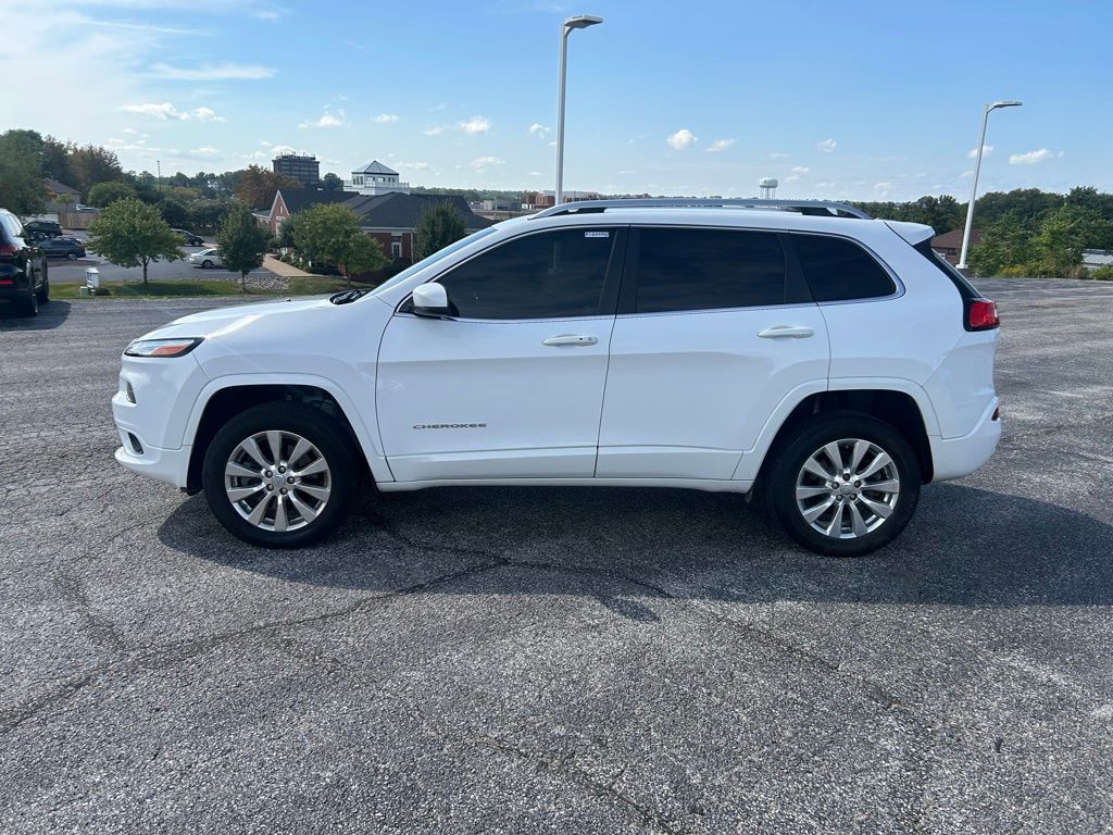 2018 Jeep Cherokee Overland photo 4