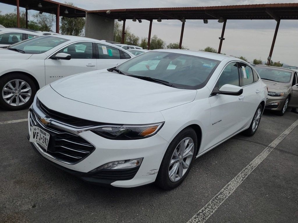 2024 Chevrolet Malibu 1LT photo 4