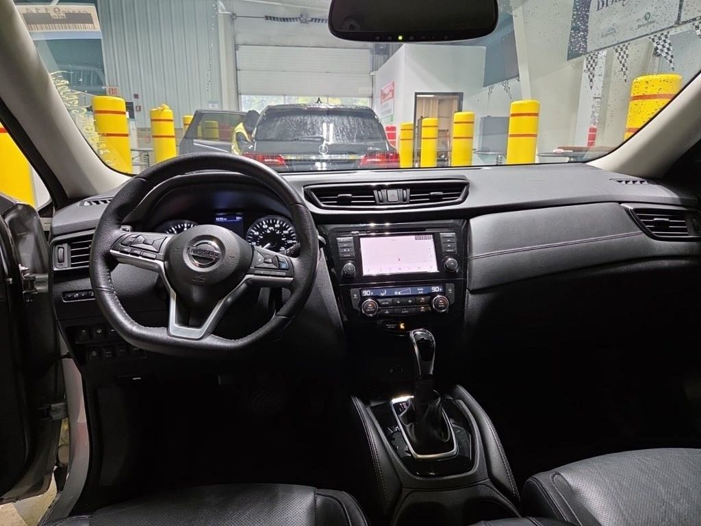 2020 Nissan Rogue SL photo 4