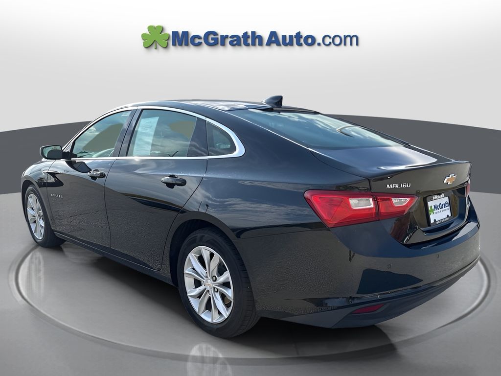 2024 Chevrolet Malibu 1LT photo 3