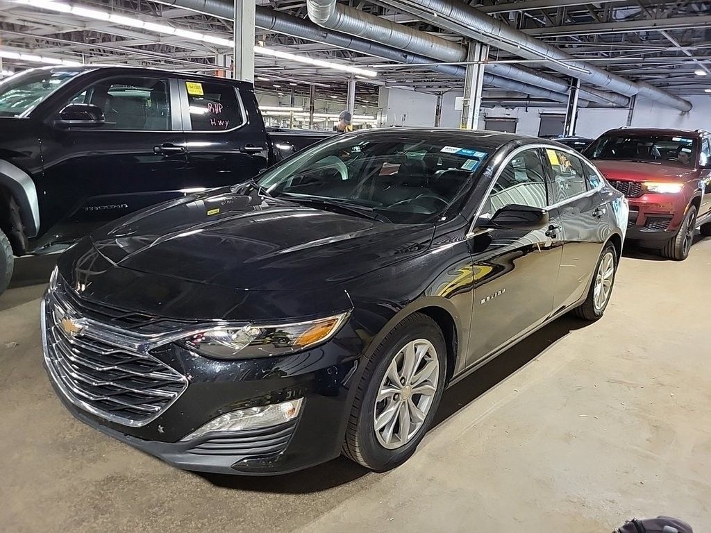 2024 Chevrolet Malibu 1LT photo 4