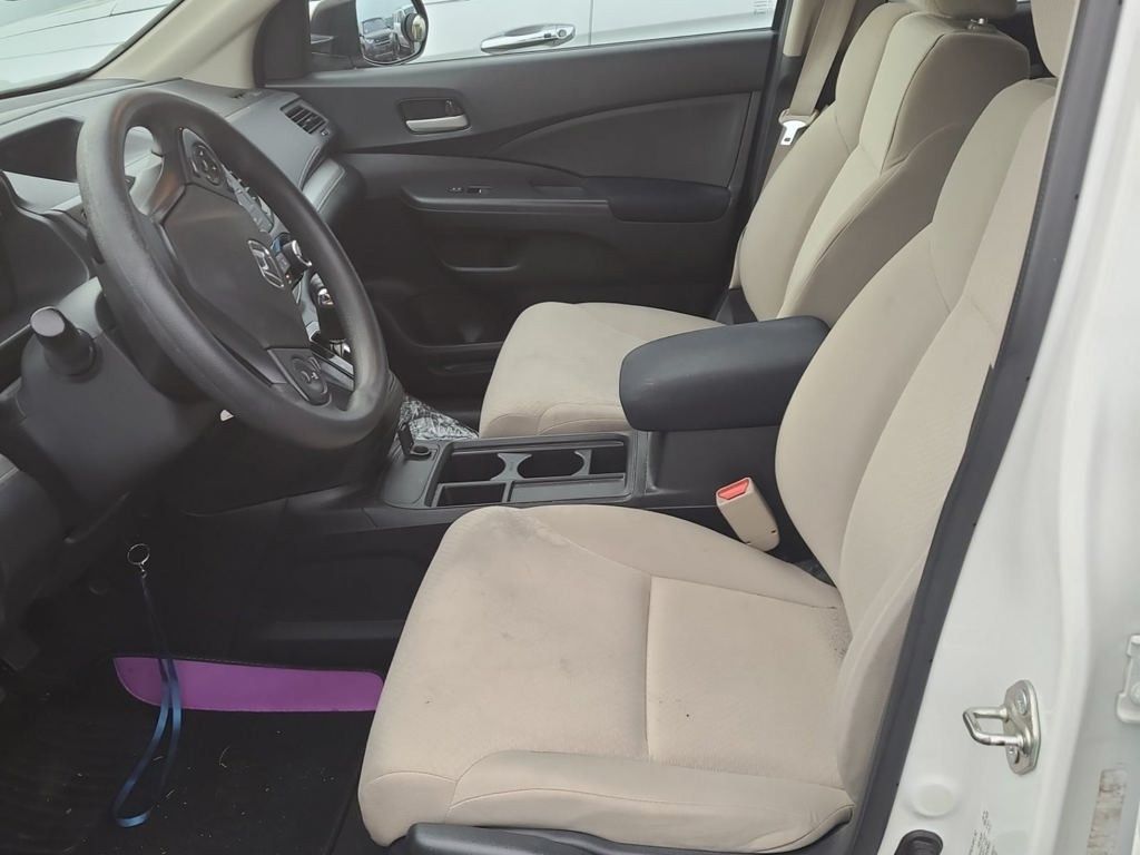 2016 Honda CR-V SE photo 2