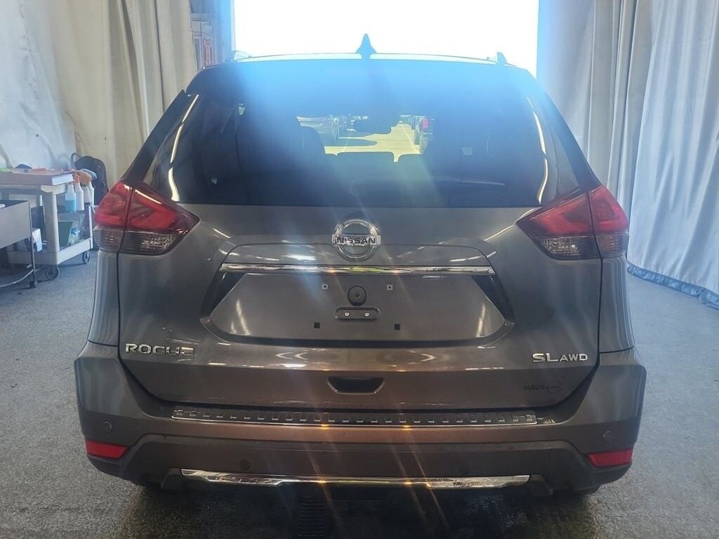 Used 2020 Nissan Rogue SL SUV