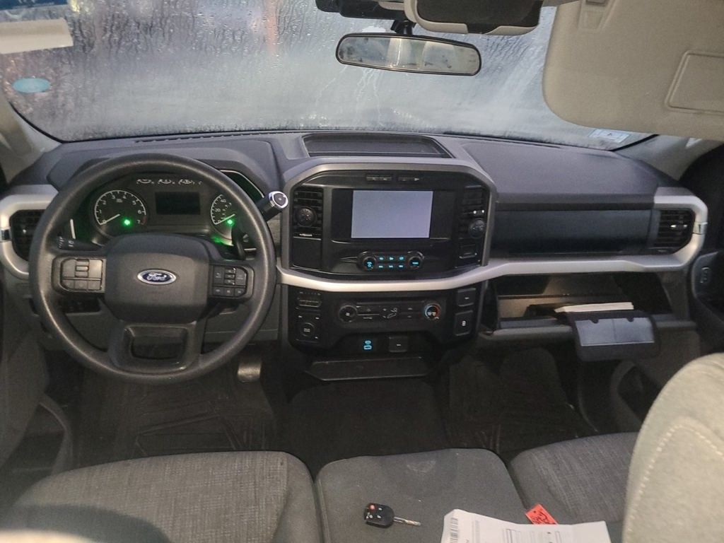 2021 Ford F-150 XLT photo 3