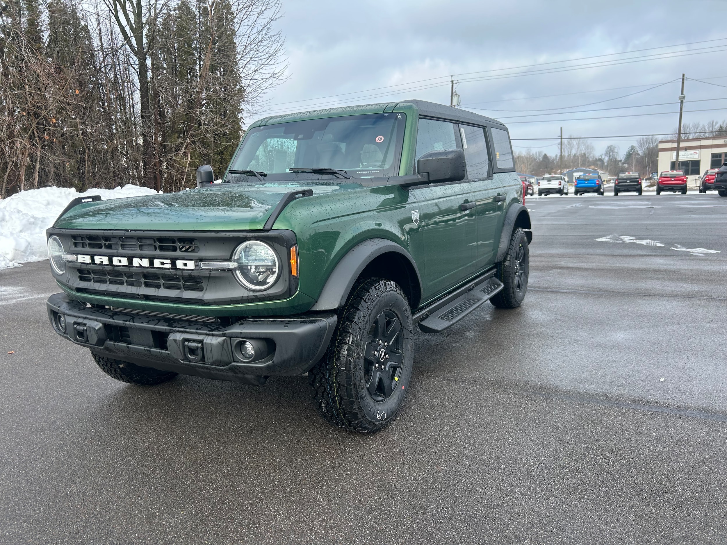 2025 Ford Bronco Big Bend's photo