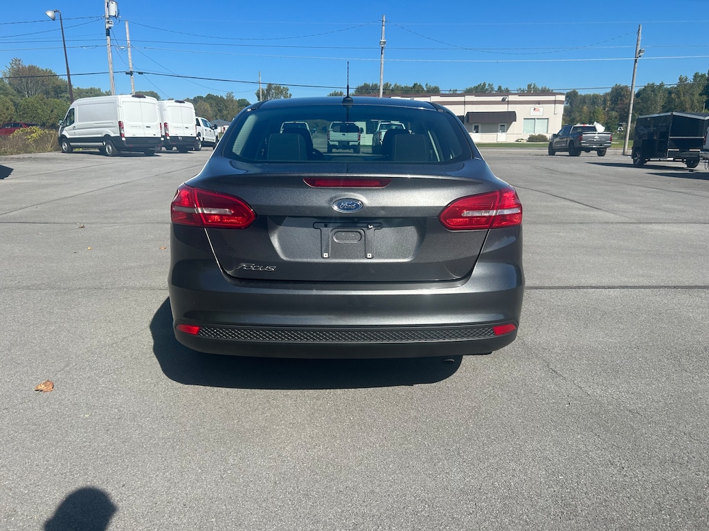 Used 2018 Ford Focus SE