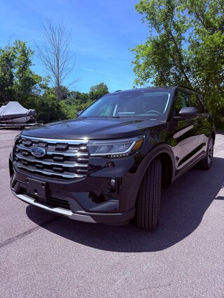2026 Ford Explorer Active SUV