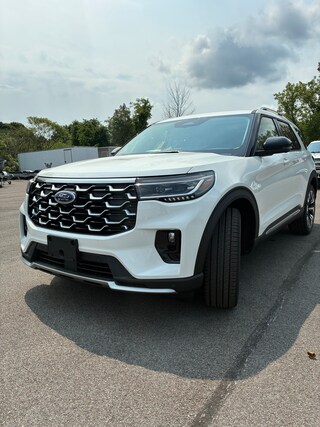 2026 Ford Explorer Platinum SUV