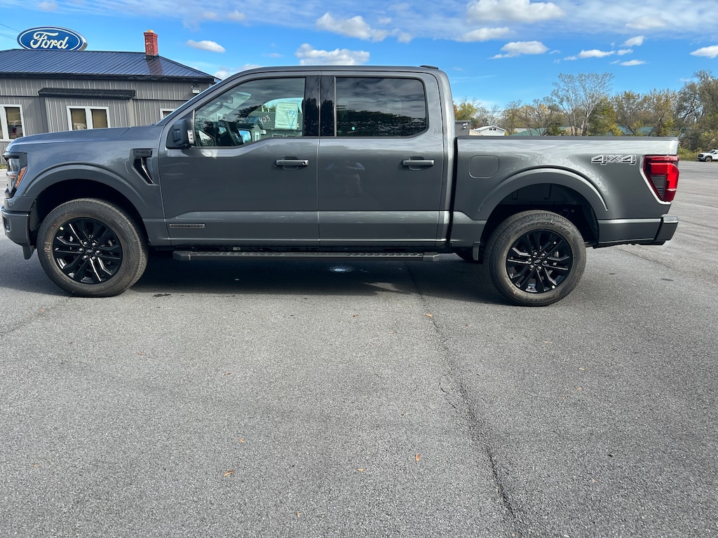 New 2025 Ford F-150 XLT TRUCK