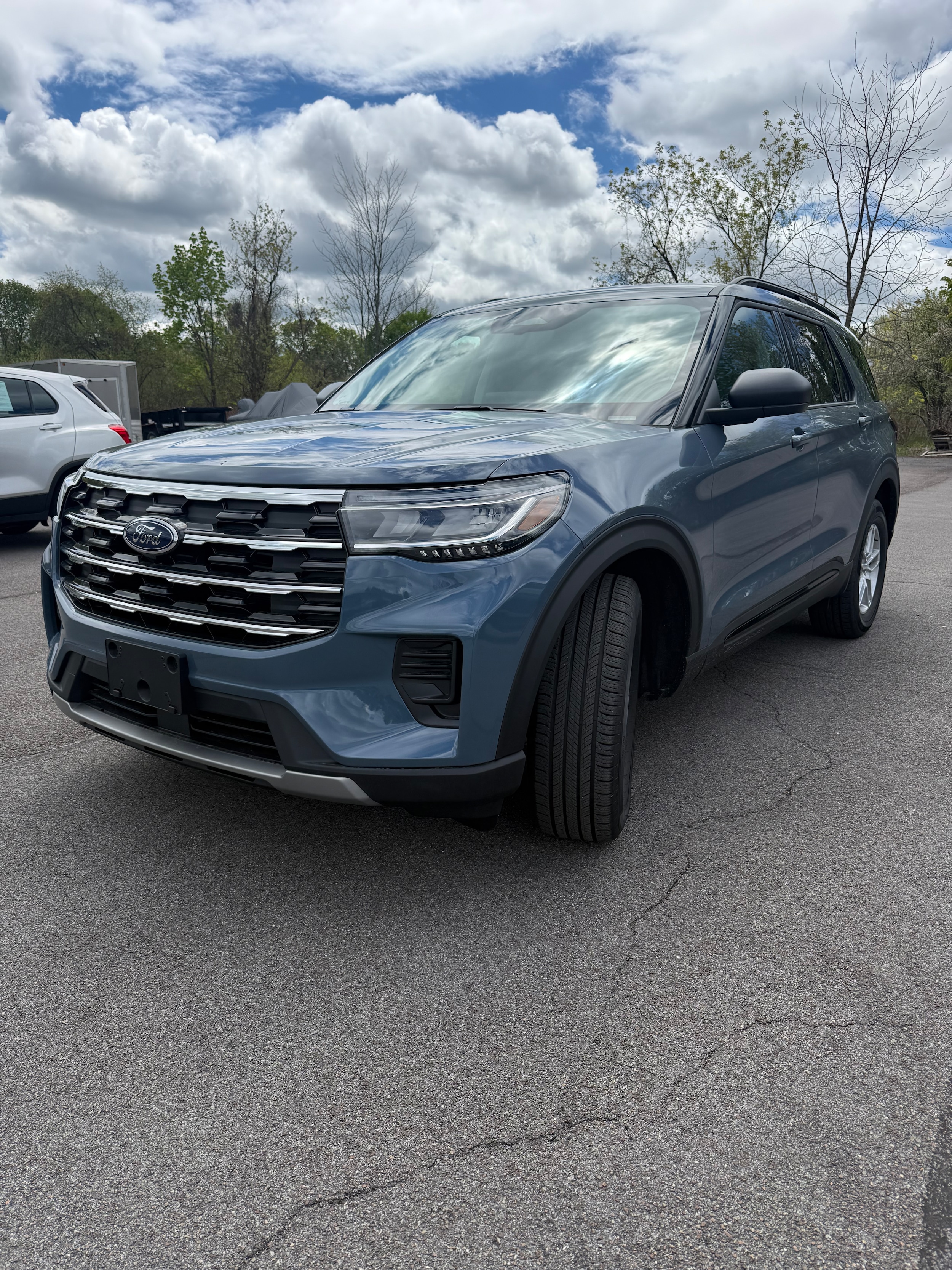 2026 Ford Explorer Active 4WD's photo