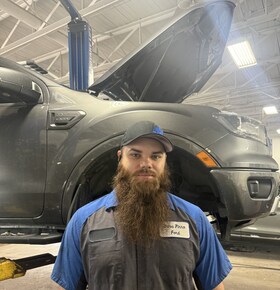 Staff member Dan Reddick from 5b8b08630e63