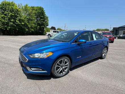 2017 Ford Fusion Hybrid SE