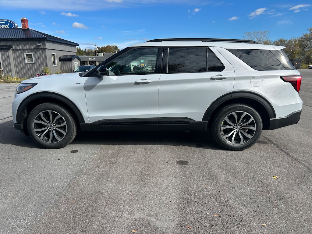 New 2026 Ford Explorer ST-Line SUV
