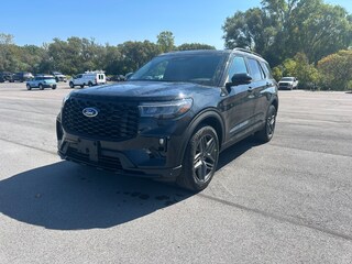 2025 Ford Explorer ST-Line SUV