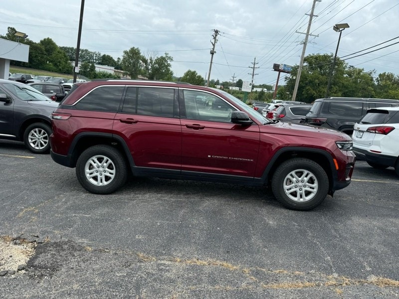 Used 2023 Jeep Grand Cherokee Laredo with VIN 1C4RJHAG0PC529200 for sale in Pacific, MO