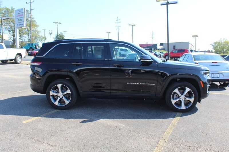 Used 2023 Jeep Grand Cherokee 4xe with VIN 1C4RJYB64P8774087 for sale in Pacific, MO