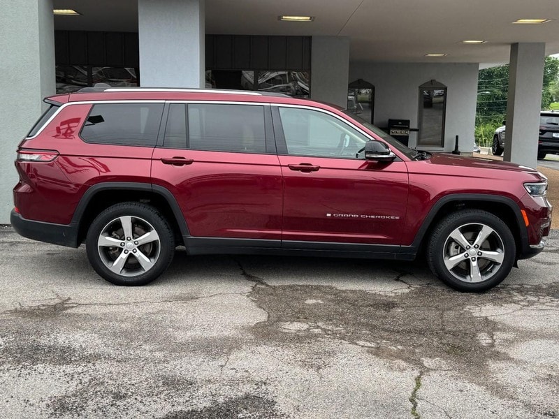Used 2021 Jeep Grand Cherokee L Limited with VIN 1C4RJKBG5M8124847 for sale in Pacific, MO