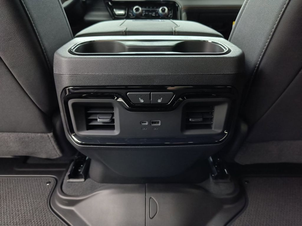2026 GMC Sierra 2500HD AT4 - Photo 22