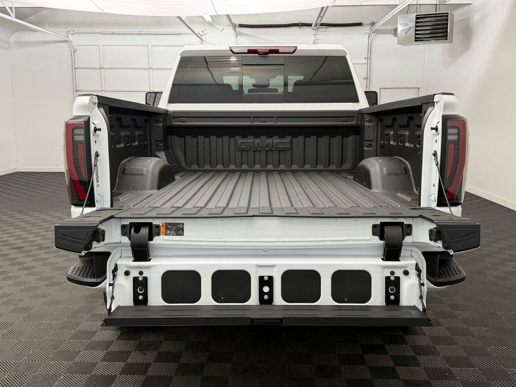 2026 GMC Sierra 2500HD AT4 - Photo 21