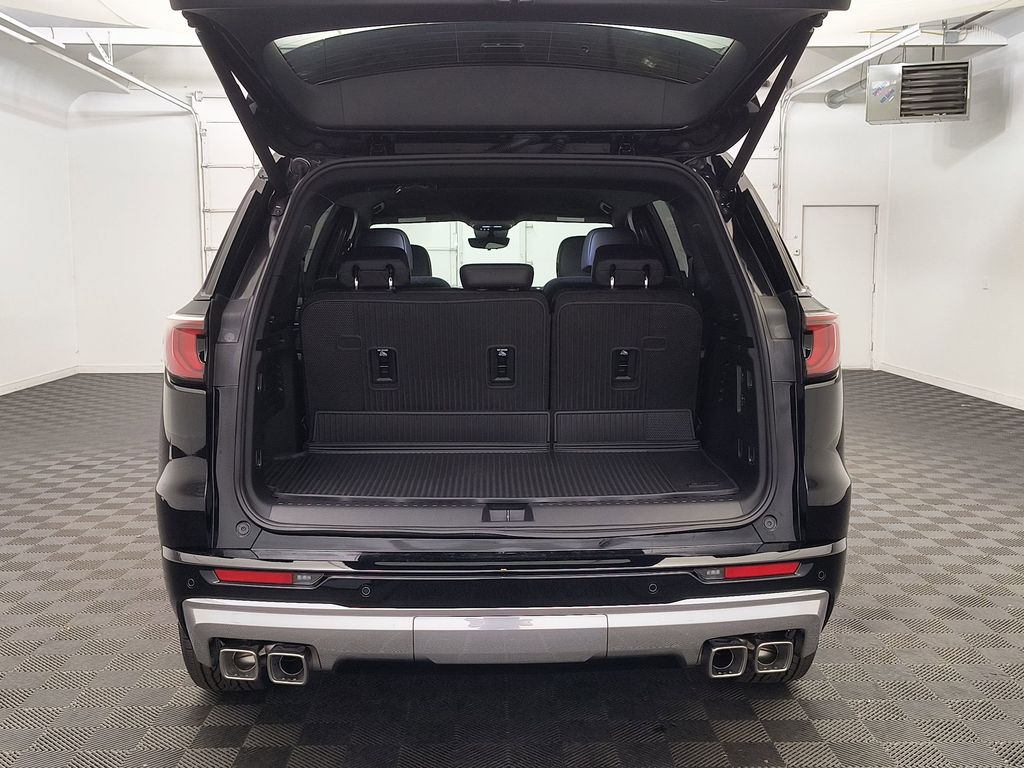 2026 GMC Acadia Denali - Photo 18