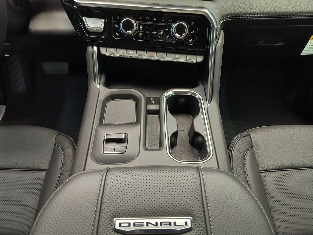 2026 GMC Sierra 2500HD Denali - Photo 13
