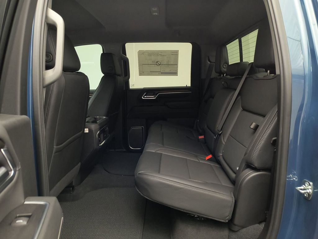 2026 GMC Sierra 3500HD Denali - Photo 12