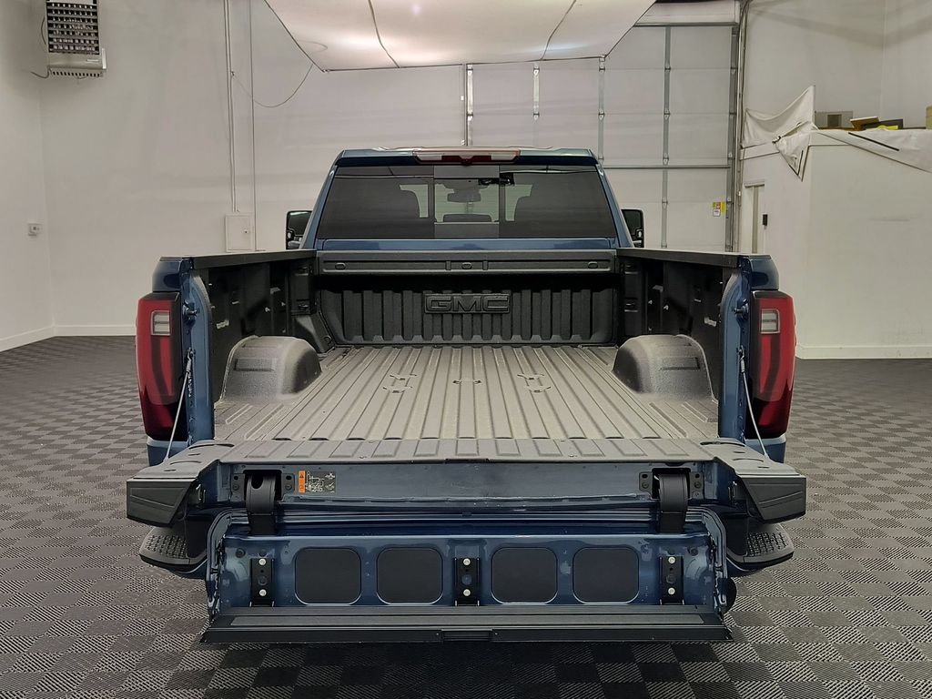 2026 GMC Sierra 3500HD Denali - Photo 20