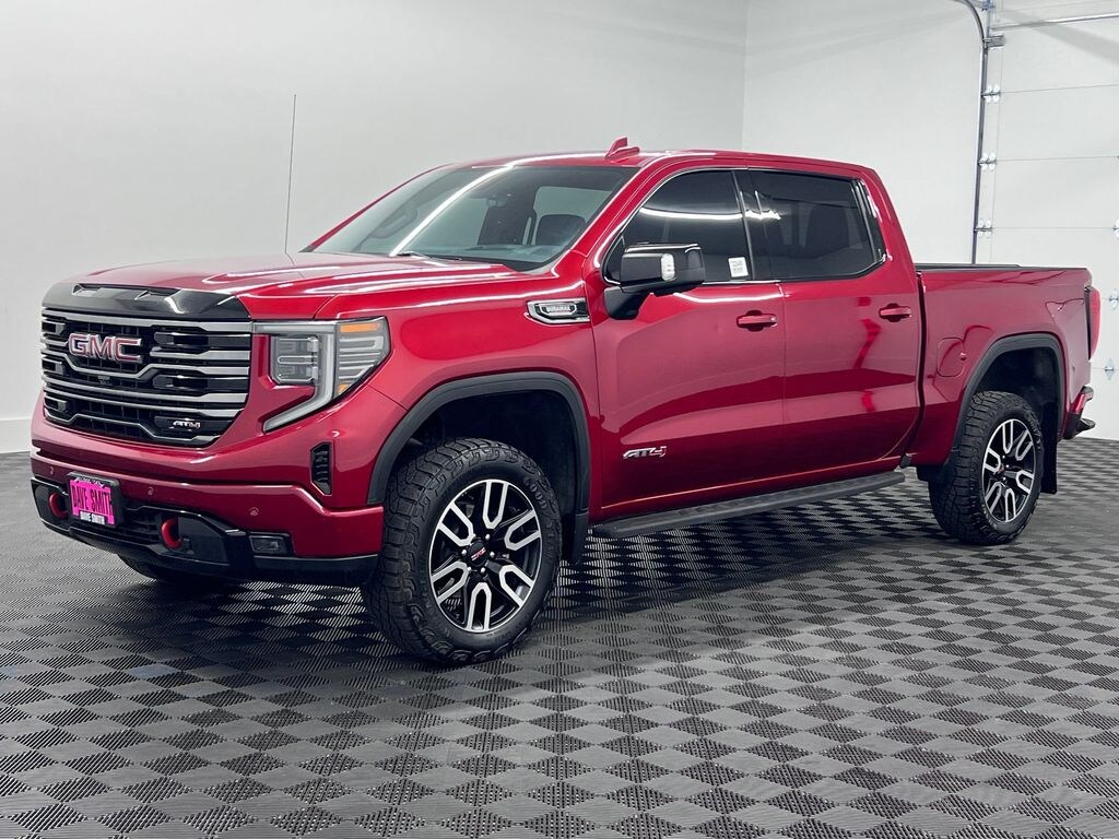Used 2025 GMC Sierra 1500 AT4 Truck