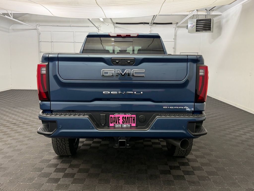 2026 GMC Sierra 3500HD Denali Ultimate - Photo 10