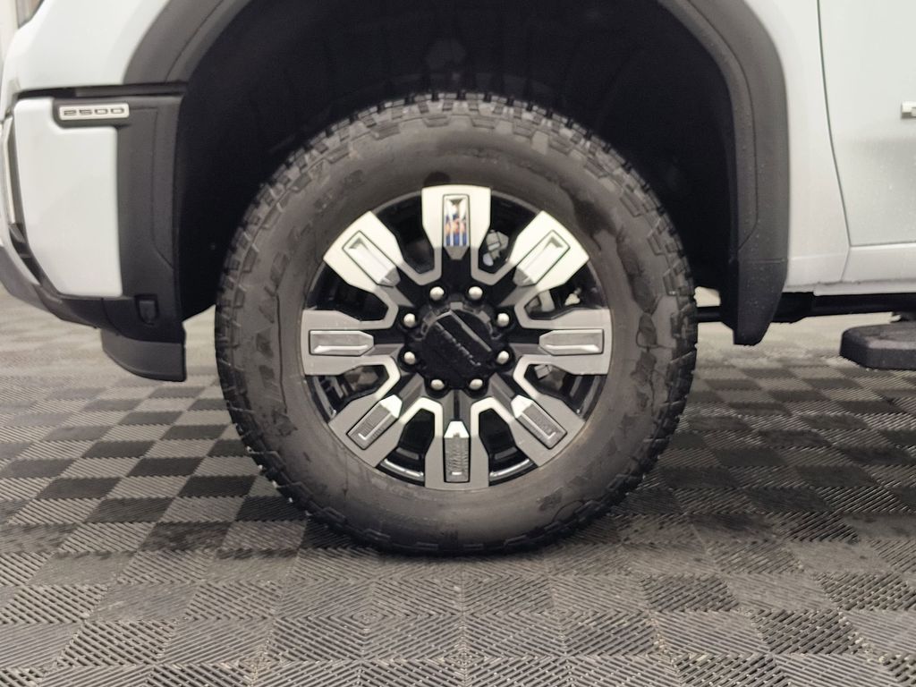 2026 GMC Sierra 2500HD Denali - Photo 11