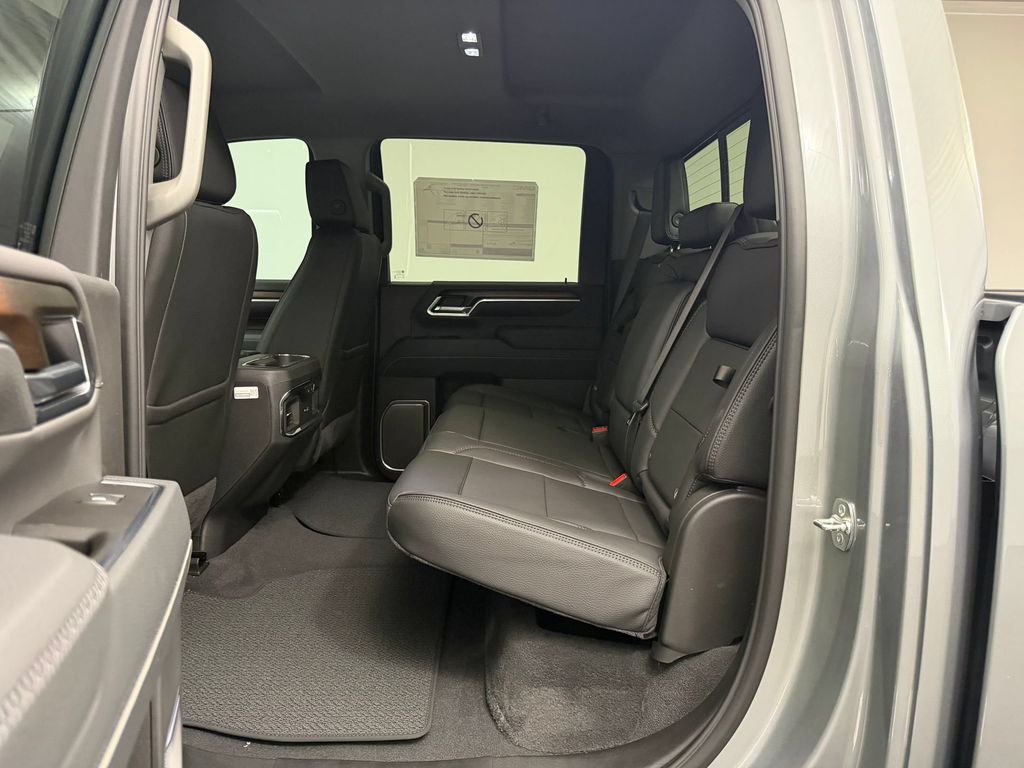 2026 GMC Sierra 3500HD Denali - Photo 19
