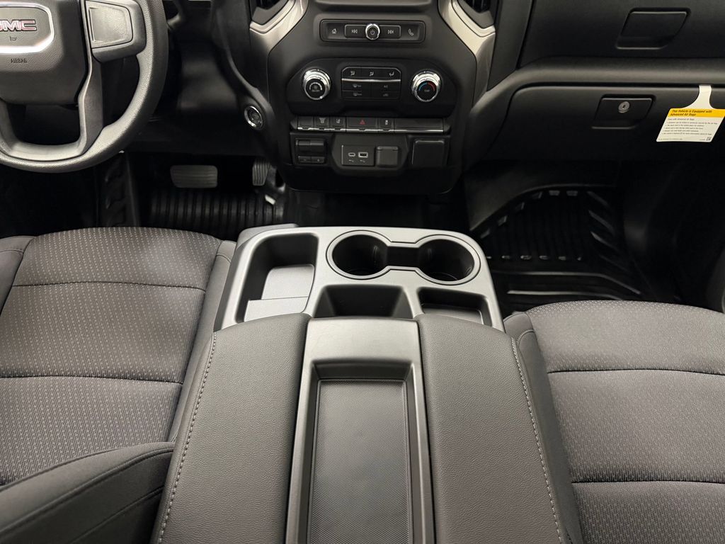2026 GMC Sierra 3500 Chassis Cab Pro - Photo 15