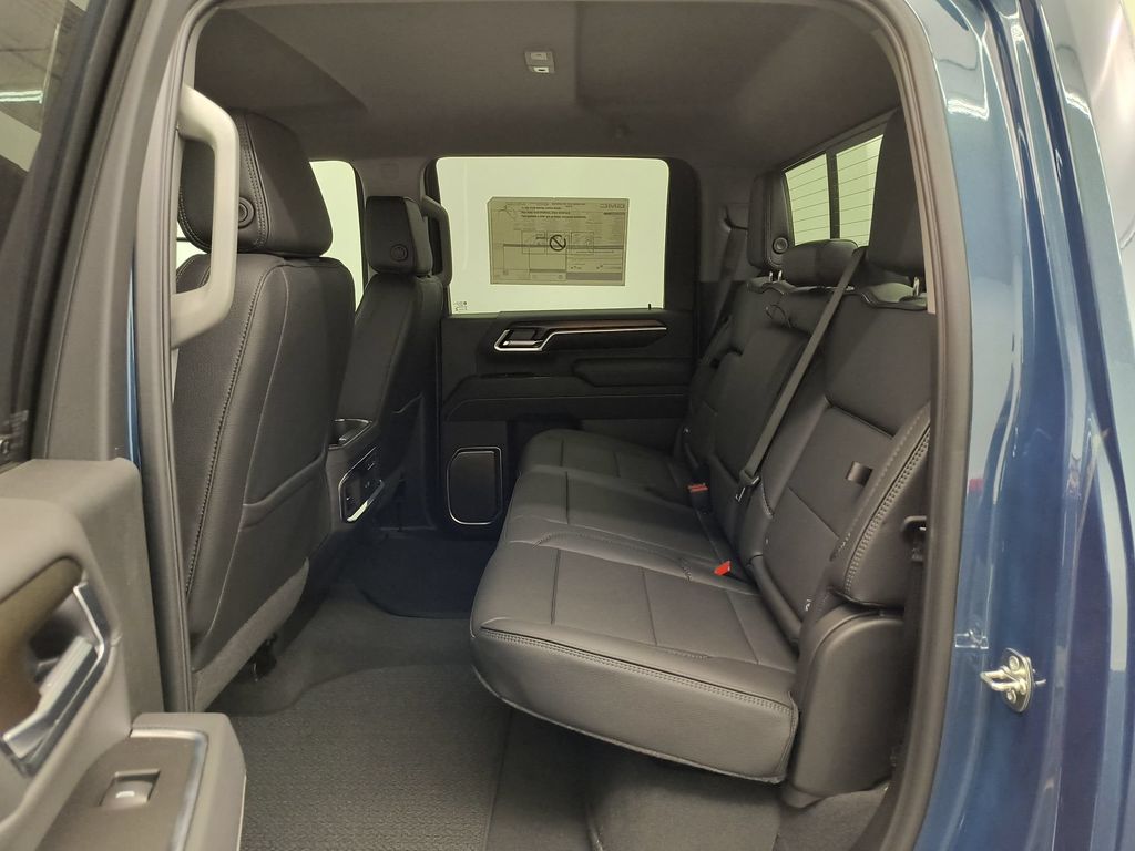 2026 GMC Sierra 3500HD Denali - Photo 19