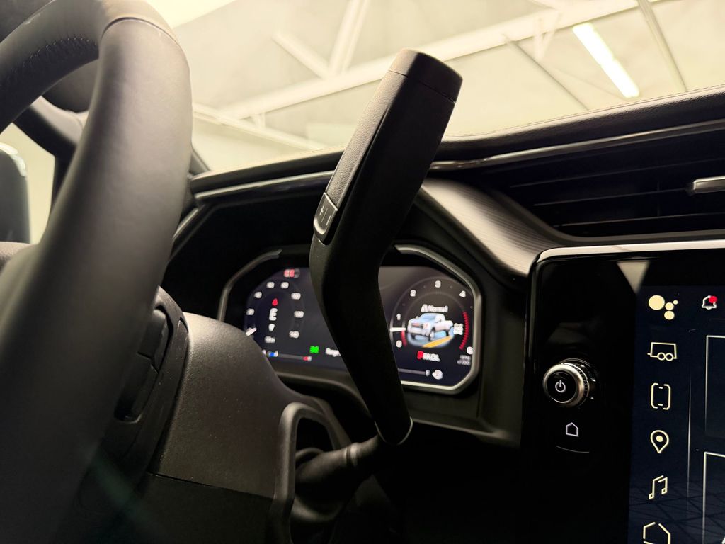 2026 GMC Sierra 3500HD Denali Ultimate - Photo 32