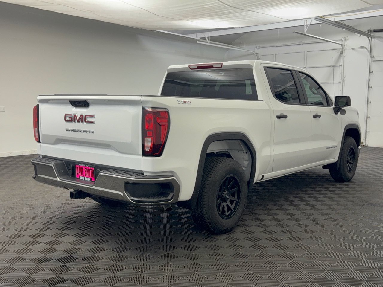 2026 GMC Sierra 1500 Pro - Photo 9