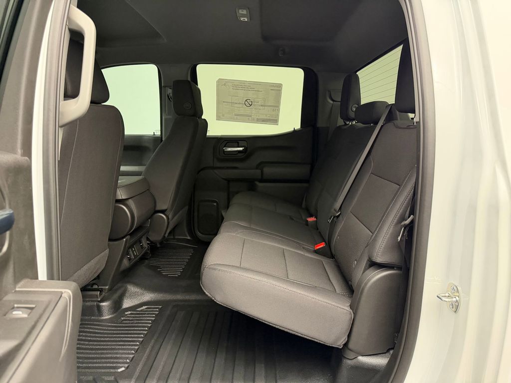 2026 GMC Sierra 1500 Pro - Photo 12