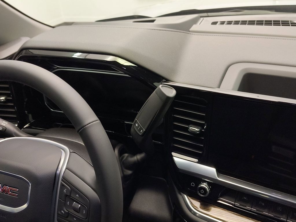 2026 GMC Sierra 1500 SLE - Photo 20