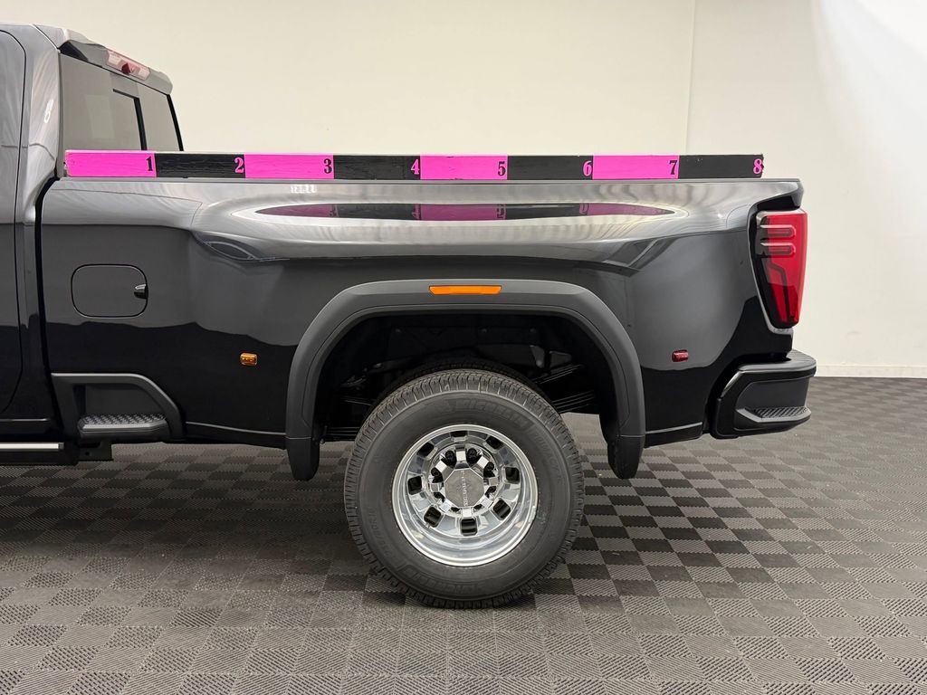 2026 GMC Sierra 3500HD Denali Ultimate - Photo 9