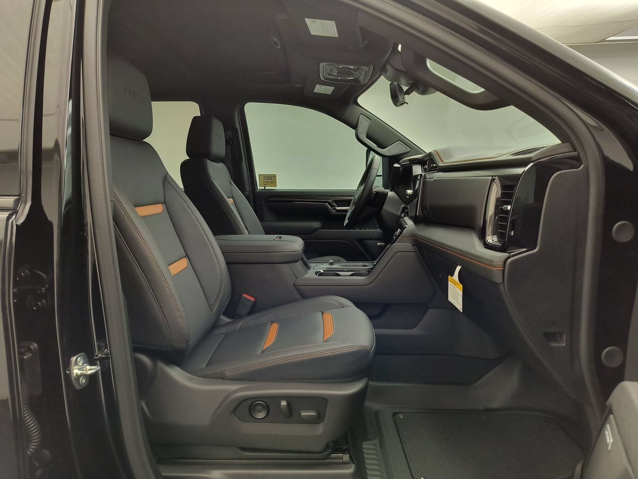 2026 GMC Sierra 3500HD AT4 - Photo 24