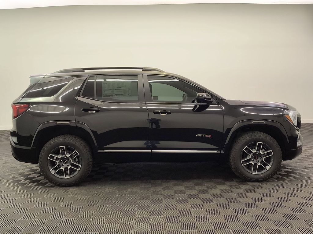 2026 GMC Terrain AT4 - Photo 7