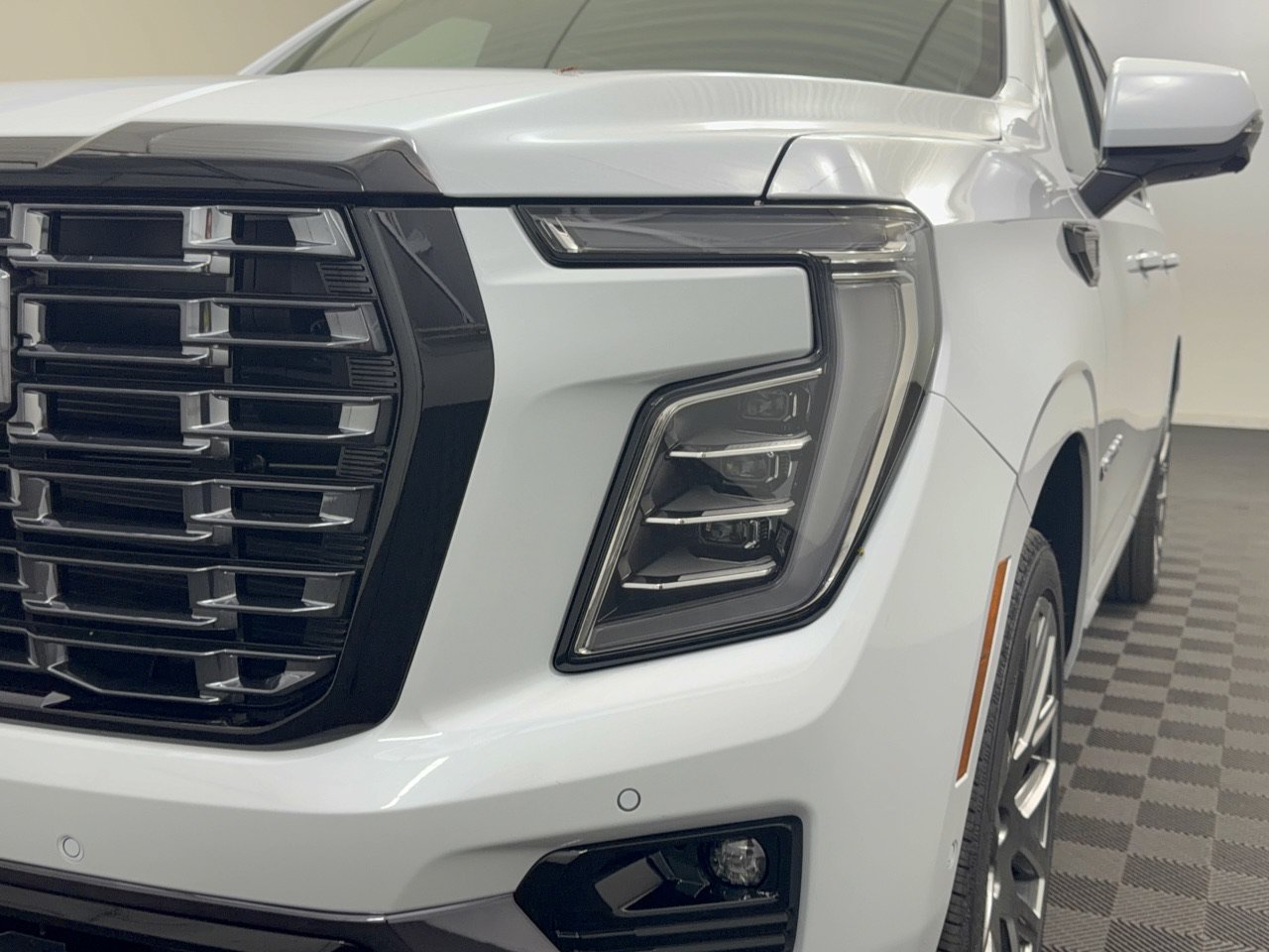 2027 GMC Yukon XL Denali Ultimate - Photo 11