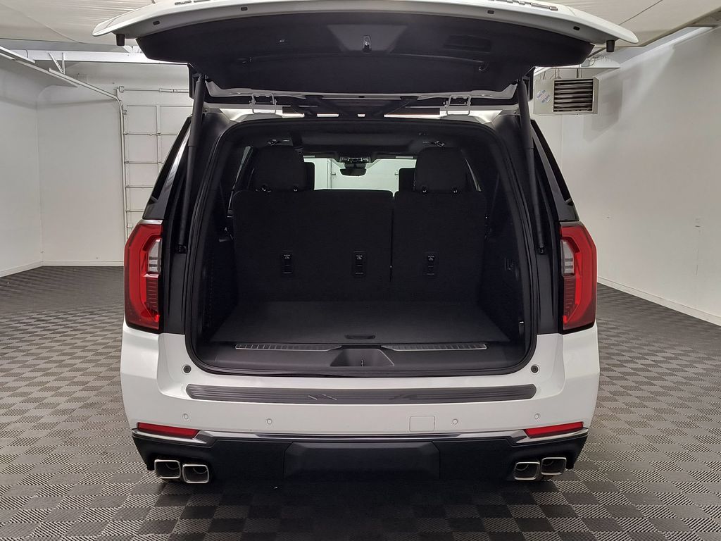 2026 GMC Yukon XL AT4 - Photo 24