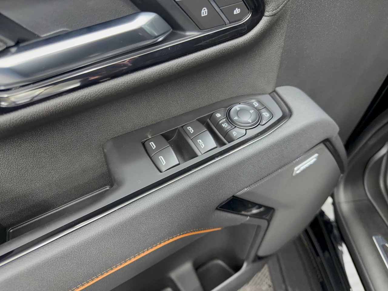 2026 GMC Sierra 3500HD AT4 - Photo 15