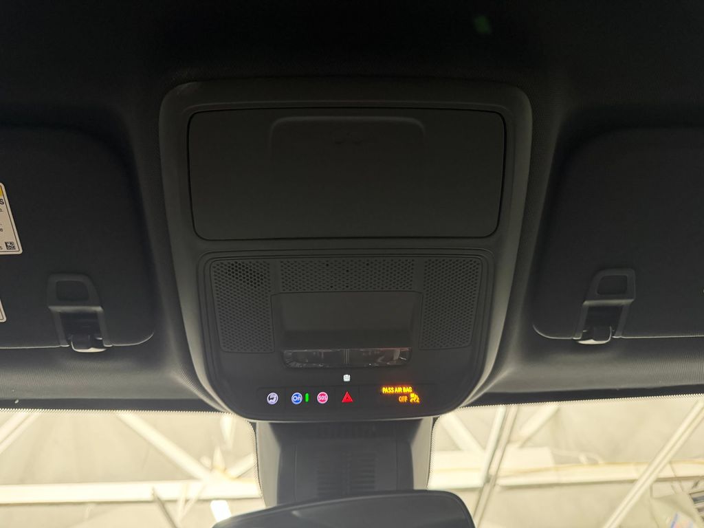 2027 GMC Terrain AT4 - Photo 20